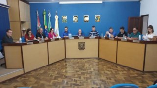 Resumo da Sessão Ordinária de 20 maio de 2019 Resumo da Sessão Ordinária de 20 maio de 2019